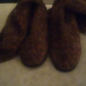 Leopard print, size 12 W women's knee-length boots